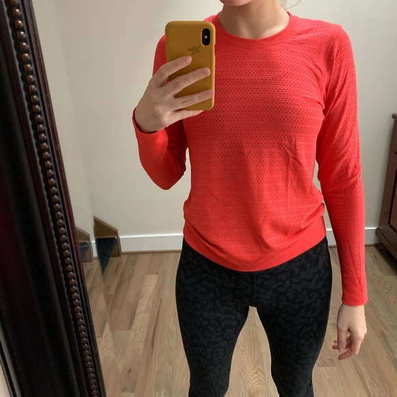 lululemon athletica Tops - LULU LEMON Breeze By Long Sleeve